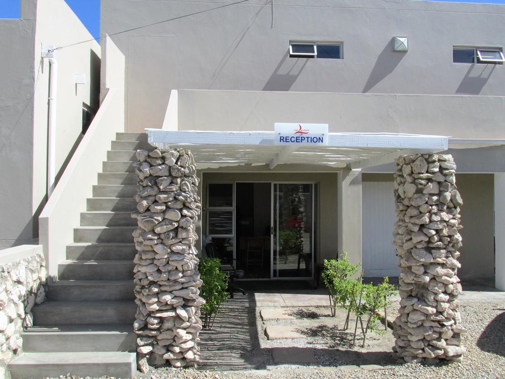 Due South Guest House Langebaan Bagian luar foto
